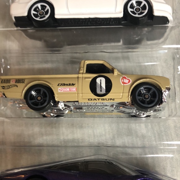 Datsun 620 - Picture 9 of 9